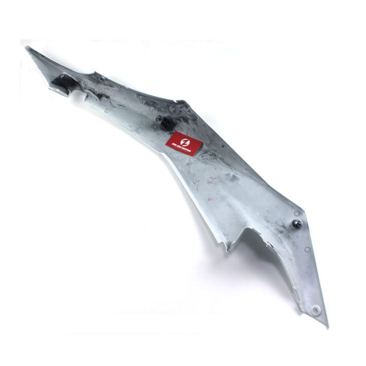 Bụng Sau Phải Trắng - Raider 2009 K9, Raider 2006 K6