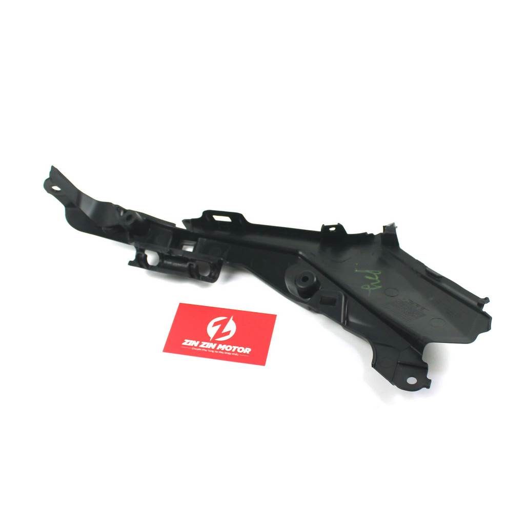 Nhựa Nhám Đầu Đèn Dưới Trái - CBR 150R 5 Nhựa Nhám Đầu Đèn Dưới Trái - CBR 150R