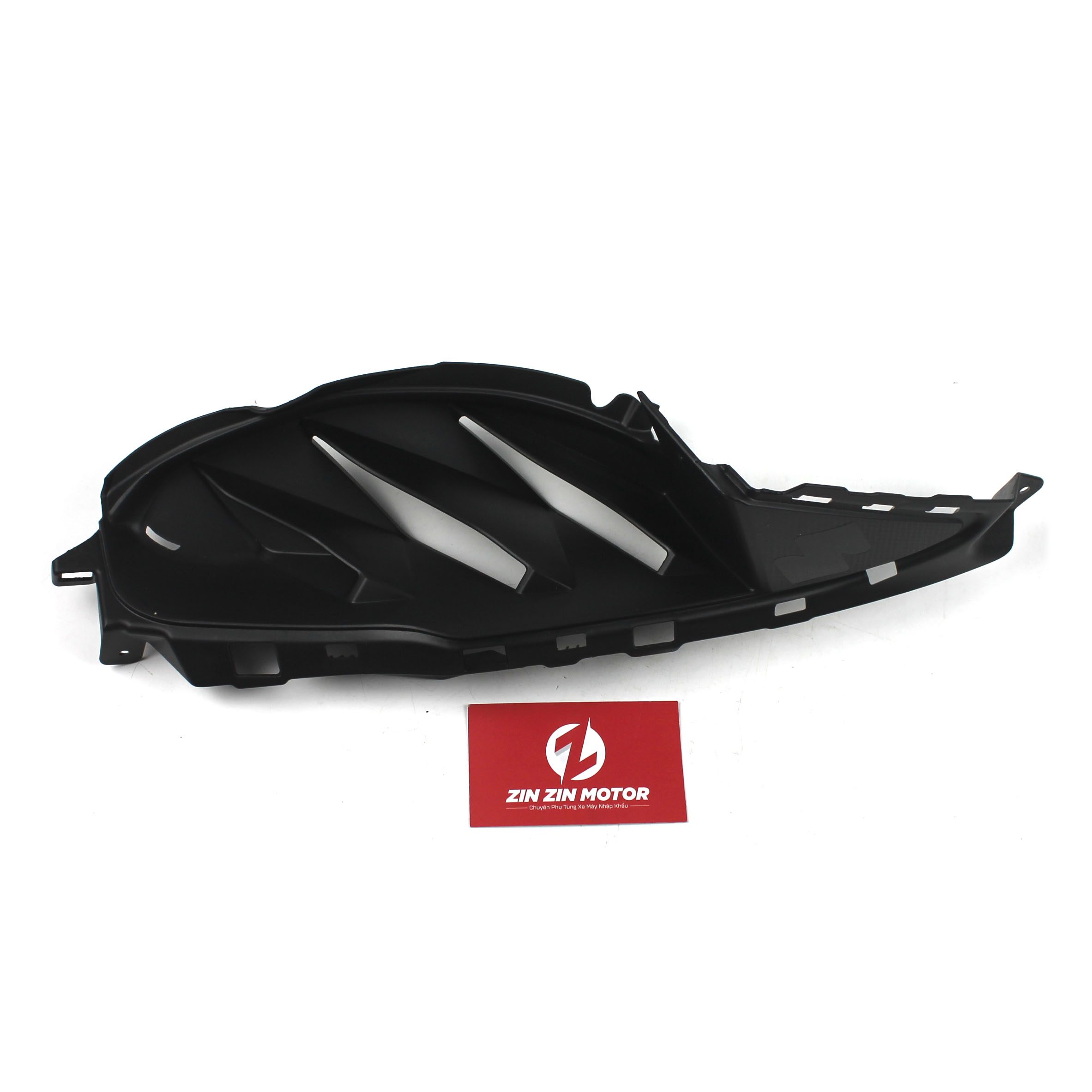 Nhựa Nhám Thoát Nhiệt Yếm Phải - GSX R150 2 Nhựa Nhám Thoát Nhiệt Yếm Phải - GSX R150