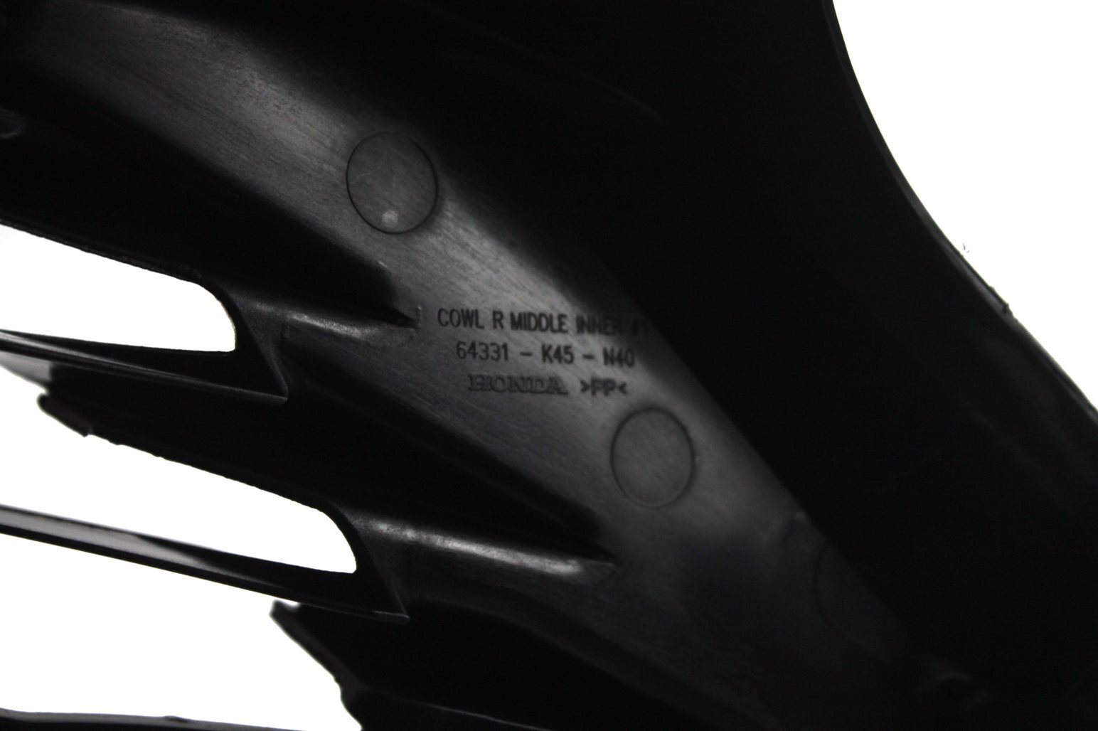 Nhựa Nhám Yếm Phải - CBR 150R 3 Nhựa Nhám Yếm Phải - CBR 150R