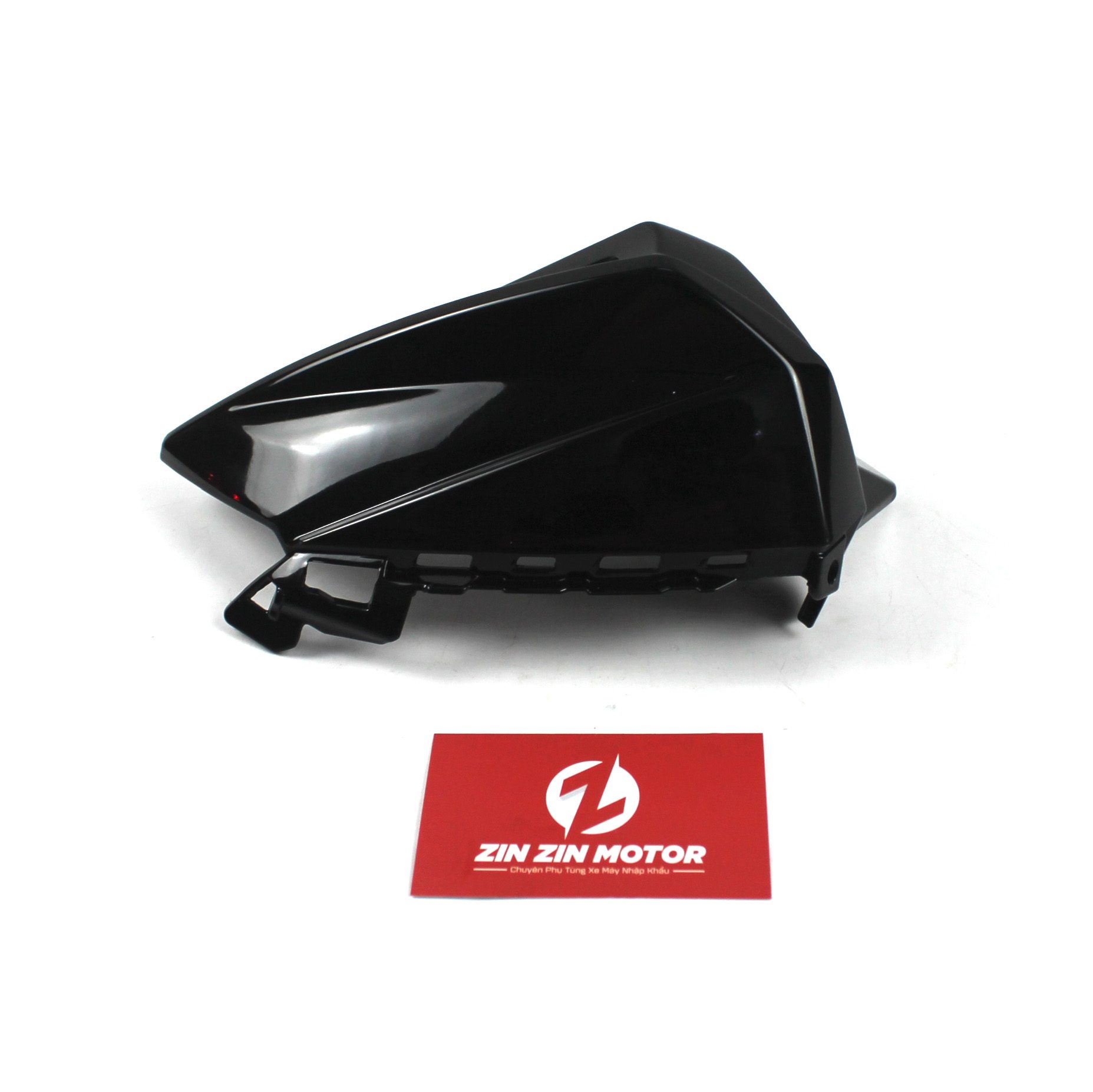 Ốp Đầu Phải Đen Bóng- GSX S150