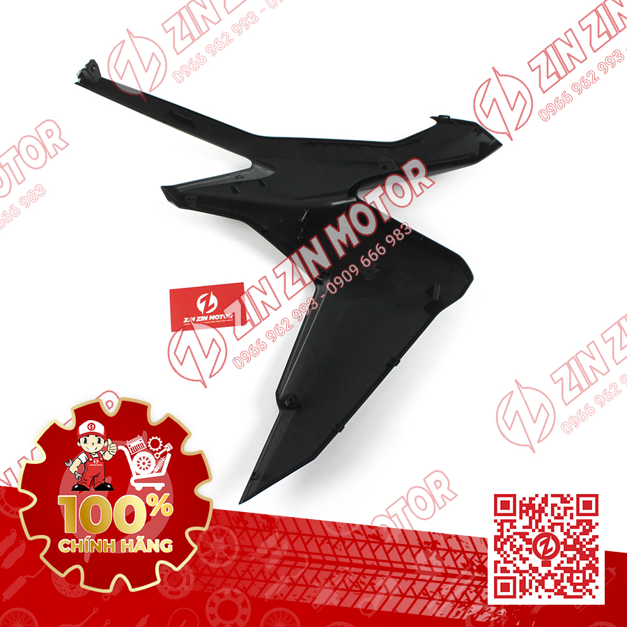 64501-K59-A70ZC CÁNH GÀ PHẢI CLICK150i 2018 ĐEN NHÁM (2)