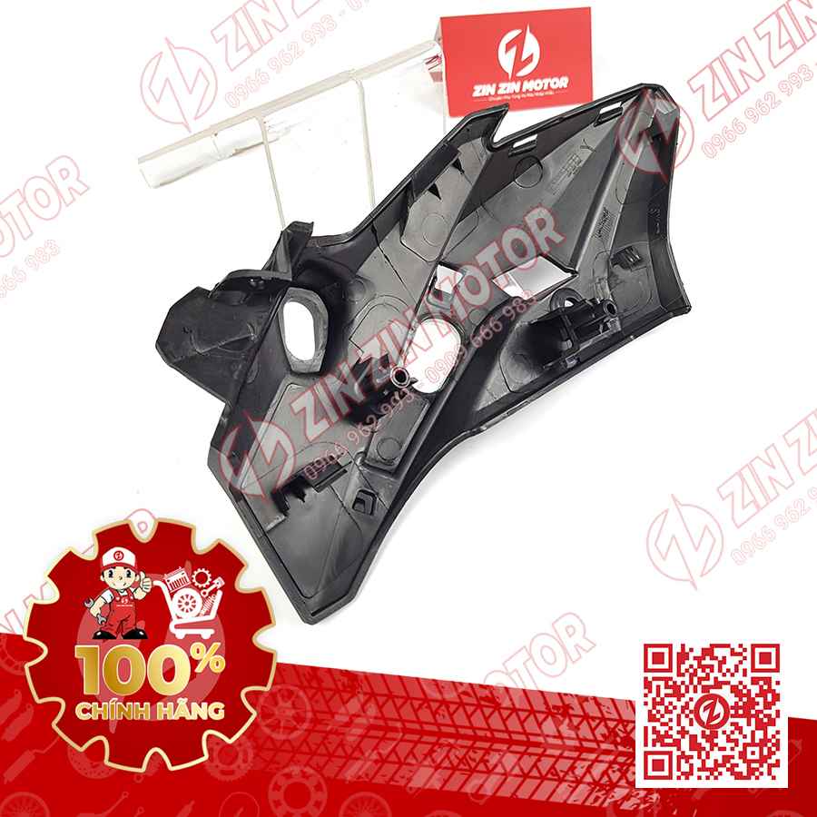 nhua-nham-op-dau-trai-cb150r-k15g-k15m-61306k15920-01