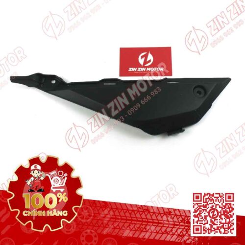 Nhựa Nhám Ốp Hông Phải CBR 150R K45G