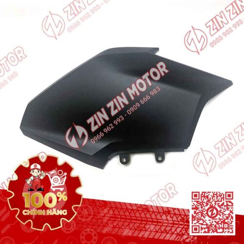 Ốp Yếm Trên Phải Vario 160 K2S Đen Nhám