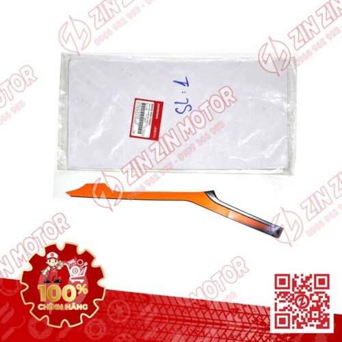 Tem Bửng Trước Trái Trên, Tem Cánh Yếm AB 2016, Air Blade 125 2016 Cam Đen Phiên Bản Thể Thao 86642K66V00ZA Chính Hãng Honda